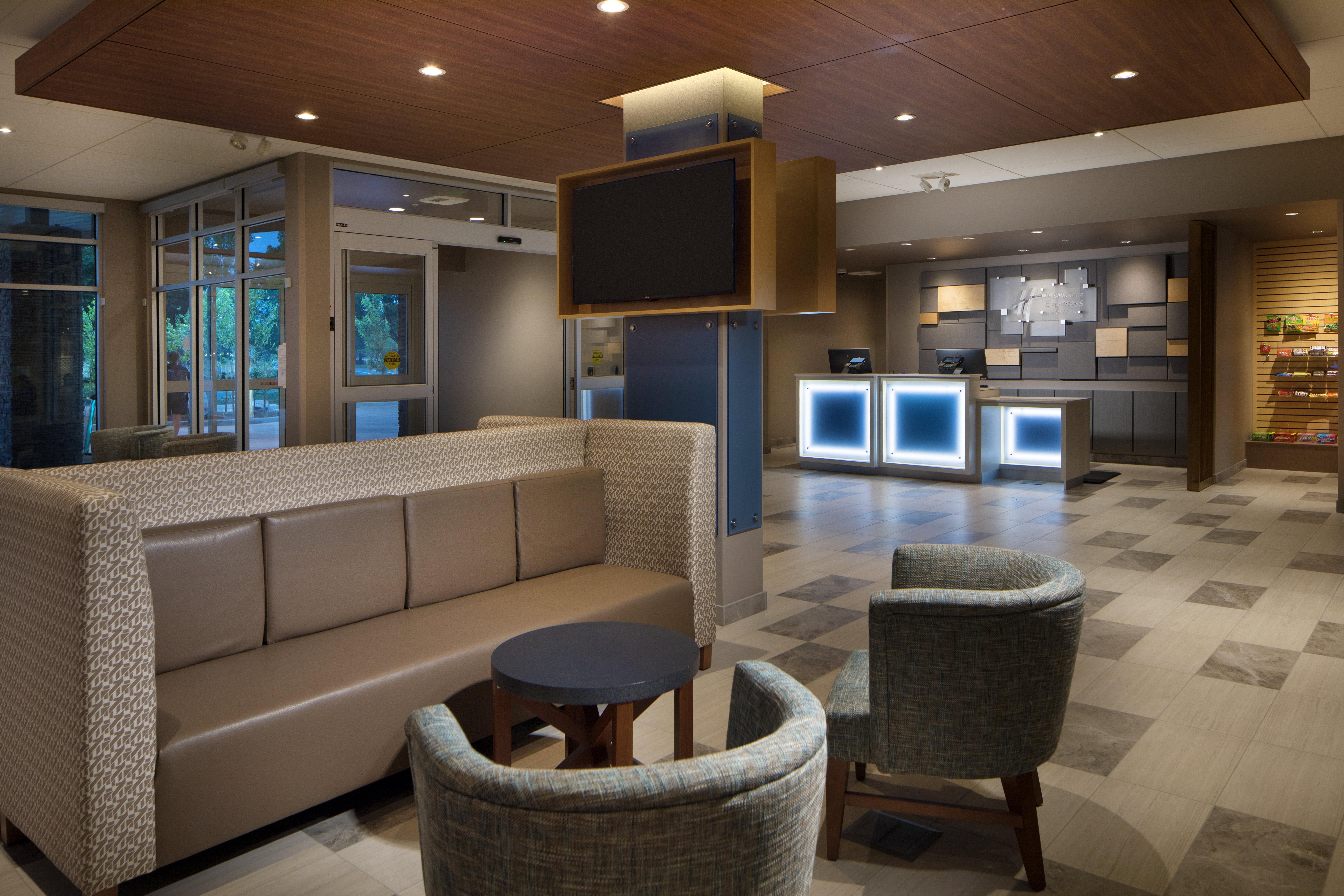 Holiday Inn Express & Suites - Portland Airport - Cascade Stn By Ihg Exteriör bild